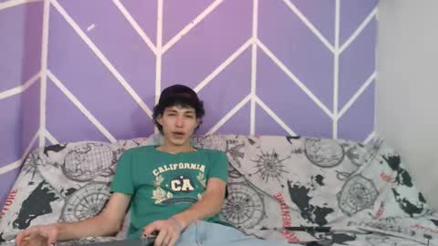 Snapshot of club_latinboys chatting on October 13, 7:36 pm club_latinboys online show from October 13, 7:36 pm