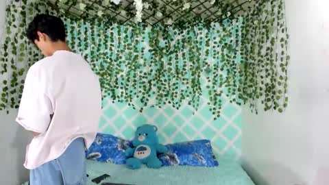 Snapshot of club_latinboys chatting on December 2, 4:13 pm club_latinboys online show from December 2, 4:13 pm