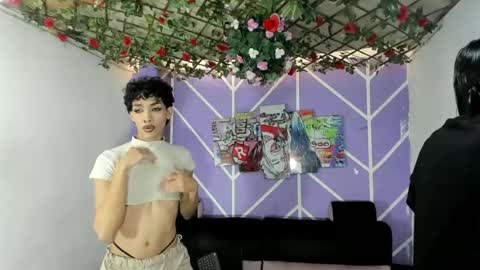 Snapshot of club_latinboys chatting on June 20, 1:25 pm club_latinboys online show from June 20, 1:25 pm