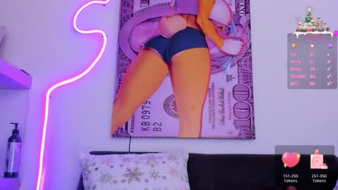 cmila0713 online show from December 4, 11:57 pm