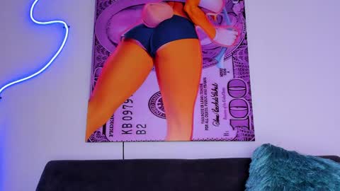 cmila0713 online show from May 15, 11:45 pm