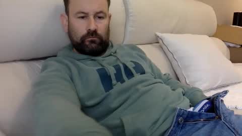 Snapshot of cmp_brandon chatting on December 27, 2:33 pm cmp_brandon online show from December 27, 2:33 pm