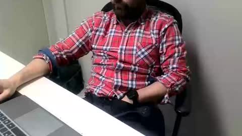 Snapshot of cmp_brandon chatting on February 5, 2:59 pm cmp_brandon online show from February 5, 2:59 pm