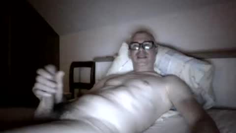 Snapshot of cobra009 chatting on October 5, 11:24 pm cobra online show from October 5, 11:24 pm