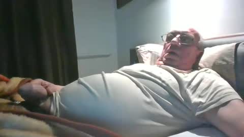 Snapshot of cock9635 chatting on February 2, 9:34 pm cock9635 online show from February 2, 9:34 pm