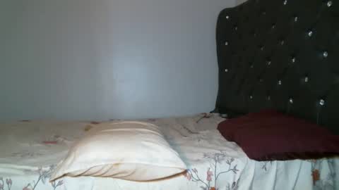 Snapshot of cock_addict183 chatting on December 14, 9:41 pm Cock Addict online show from December 14, 9:41 pm