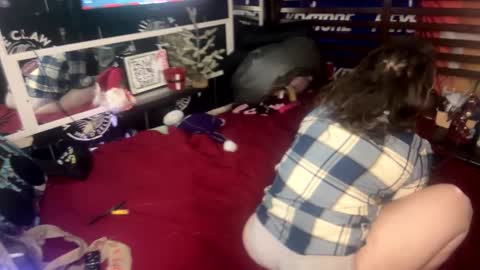 COCK N CREAMZ  WET DREAMZ online show from December 13, 6:49 pm