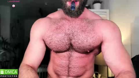 MUSCLE STUD online show from March 4, 11:22 pm