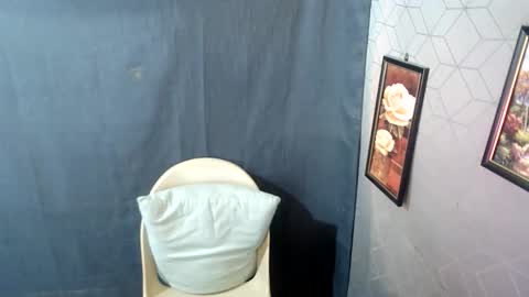 Snapshot of cocky_x chatting on May 16, 2:41 am pat online show from May 16, 2:41 am