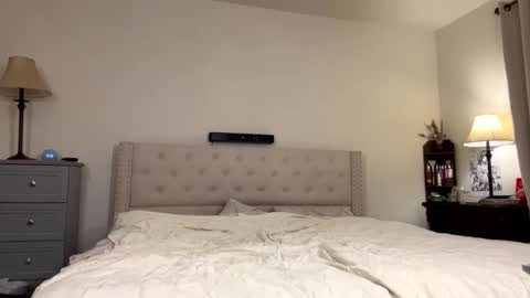 Snapshot of coco3402 chatting on December 2, 2:12 pm coco3402 online show from December 2, 2:12 pm