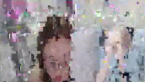 Snapshot of coco_coo chatting on August 1, 3:39 am coco online show from August 1, 3:39 am