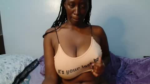 Snapshot of cocoalush9819 chatting on January 9, 6:53 pm cocoalush9819 online show from January 9, 6:53 pm