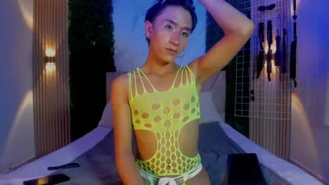 Snapshot of cococumps chatting on July 23, 3:37 am COCO online show from July 23, 3:37 am