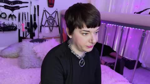 Coco Deville online show from March 11, 6:52 pm