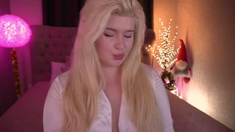 Snapshot of cocosecretss chatting on December 26, 7:35 am onlyfans amyleyy online show from December 26, 7:35 am