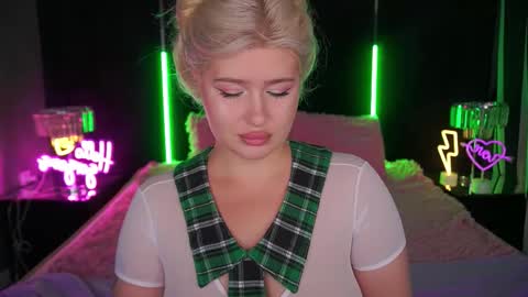 Snapshot of cocosecretss chatting on October 7, 6:43 am onlyfans amyleyy online show from October 7, 6:43 am