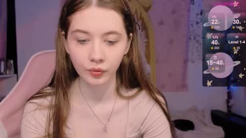 Snapshot of coddleweeper chatting on September 23, 1:58 pm Hello guys my name is Coddle online show from September 23, 1:58 pm