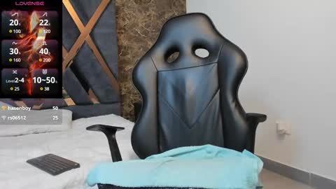 Snapshot of codyywalker chatting on February 27, 11:26 pm Cody Walker online show from February 27, 11:26 pm