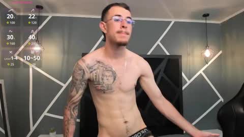 Snapshot of codyywalker chatting on September 24, 6:55 pm Cody Walker online show from September 24, 6:55 pm