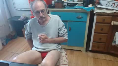 Snapshot of coffee601 chatting on May 13, 3:31 pm coffee601 online show from May 13, 3:31 pm