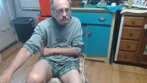 Snapshot of coffee601 chatting on May 23, 1:48 pm coffee601 online show from May 23, 1:48 pm