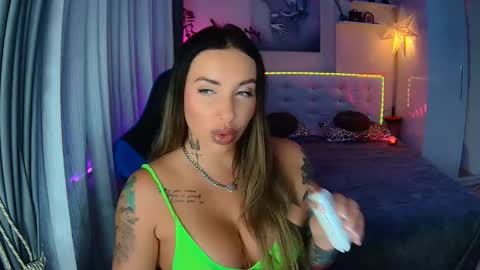 Ur goddess Nikki online show from October 20, 10:49 am