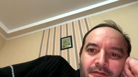 colambus83 online show from May 1, 4:33 pm