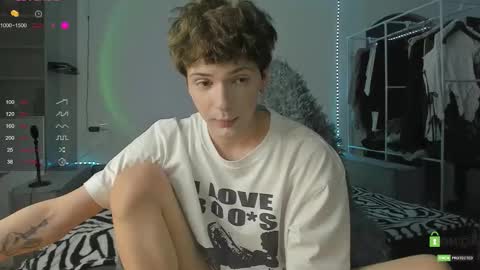 COLE - ig  online show from February 4, 11:20 pm