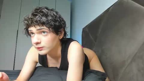 Snapshot of colestorm_ chatting on July 7, 9:41 pm COLE - ig online show from July 7, 9:41 pm