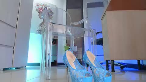 Snapshot of colete_milf chatting on February 14, 5:57 pm Samantha online show from February 14, 5:57 pm
