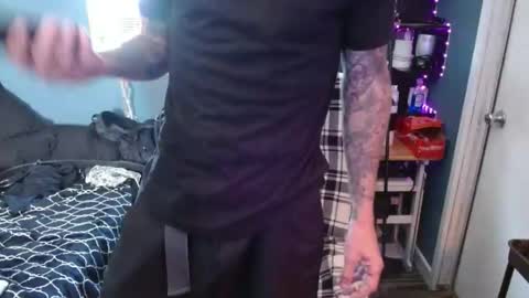 Snapshot of colevan2390 chatting on February 13, 6:48 pm colevan2390 online show from February 13, 6:48 pm