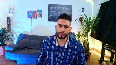 colin_stone online show from February 6, 12:41 pm