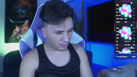 Snapshot of collage_hot25 chatting on October 4, 3:59 am javier online show from October 4, 3:59 am