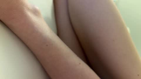 Snapshot of college_slut__ chatting on June 6, 8:19 am Allie online show from June 6, 8:19 am