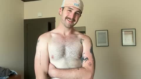 Snapshot of collegeboy417 chatting on September 22, 10:34 pm collegeboy417 online show from September 22, 10:34 pm