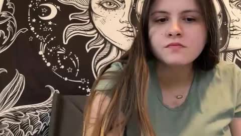 collegegirlxo69 online show from January 1, 10:24 pm