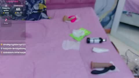 Snapshot of collegepawglovedaddy chatting on May 4, 12:39 am MEGAN online show from May 4, 12:39 am