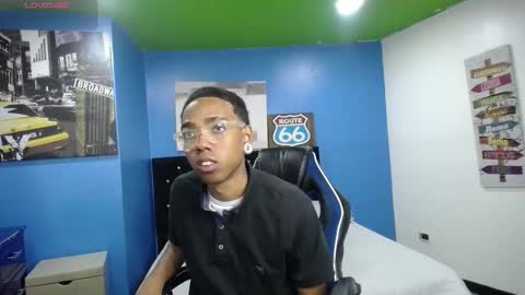 Snapshot of collemanstone chatting on October 29, 12:51 pm CollemanStone online show from October 29, 12:51 pm