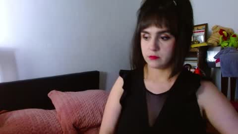 Collette online show from June 18, 12:42 pm