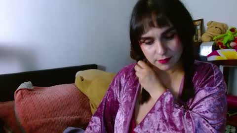 Collette online show from June 22, 5:37 am