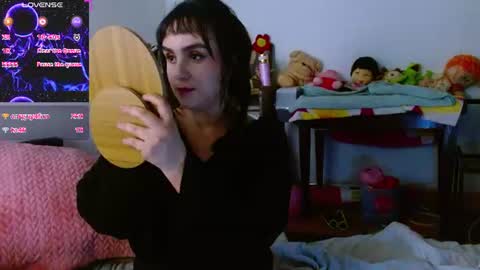 Collette online show from July 2, 3:23 am