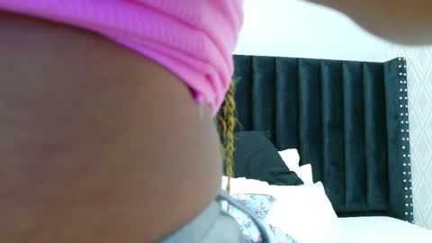  GRETCHEN  online show from April 1, 12:17 pm