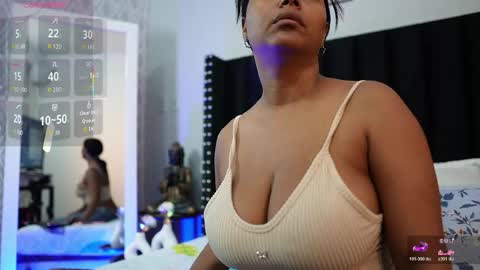 Snapshot of colombia_mommy_ chatting on May 15, 12:23 pm GRETCHEN online show from May 15, 12:23 pm