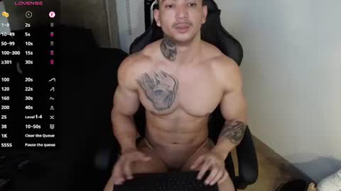colombianmuscle8 online show from June 10, 3:55 pm