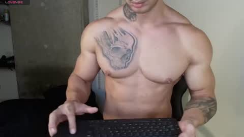 colombianmuscle8 online show from June 22, 12:56 am