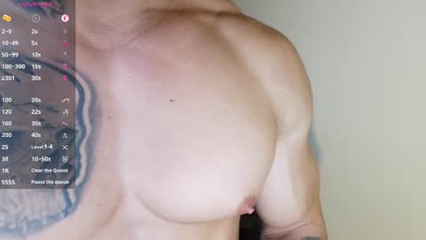 colombianmuscle8 online show from June 26, 12:59 am