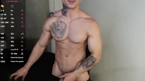 colombianmuscle8 online show from July 20, 9:50 pm