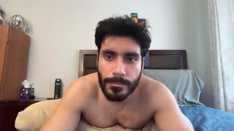 colombianstud94 online show from April 9, 12:21 pm