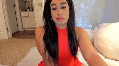    ........ Instagram  Lorysexys online show from June 5, 4:52 am