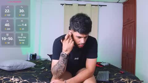 Snapshot of colt_perci chatting on October 23, 4:01 am colt_perci online show from October 23, 4:01 am